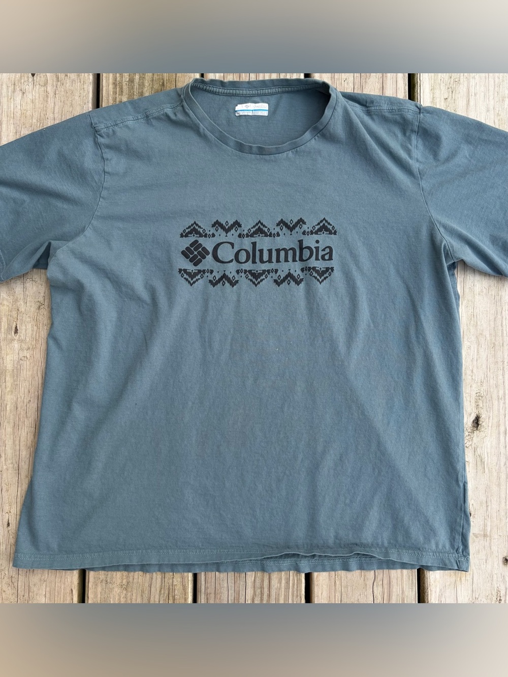 Columbia Women's Sz XL Short Sleeves Crew Neck Hiking Fishing Relaxed T-Shirt